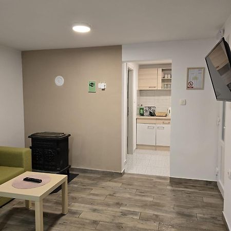 A&M Studio Apartman Otočac Екстериор снимка