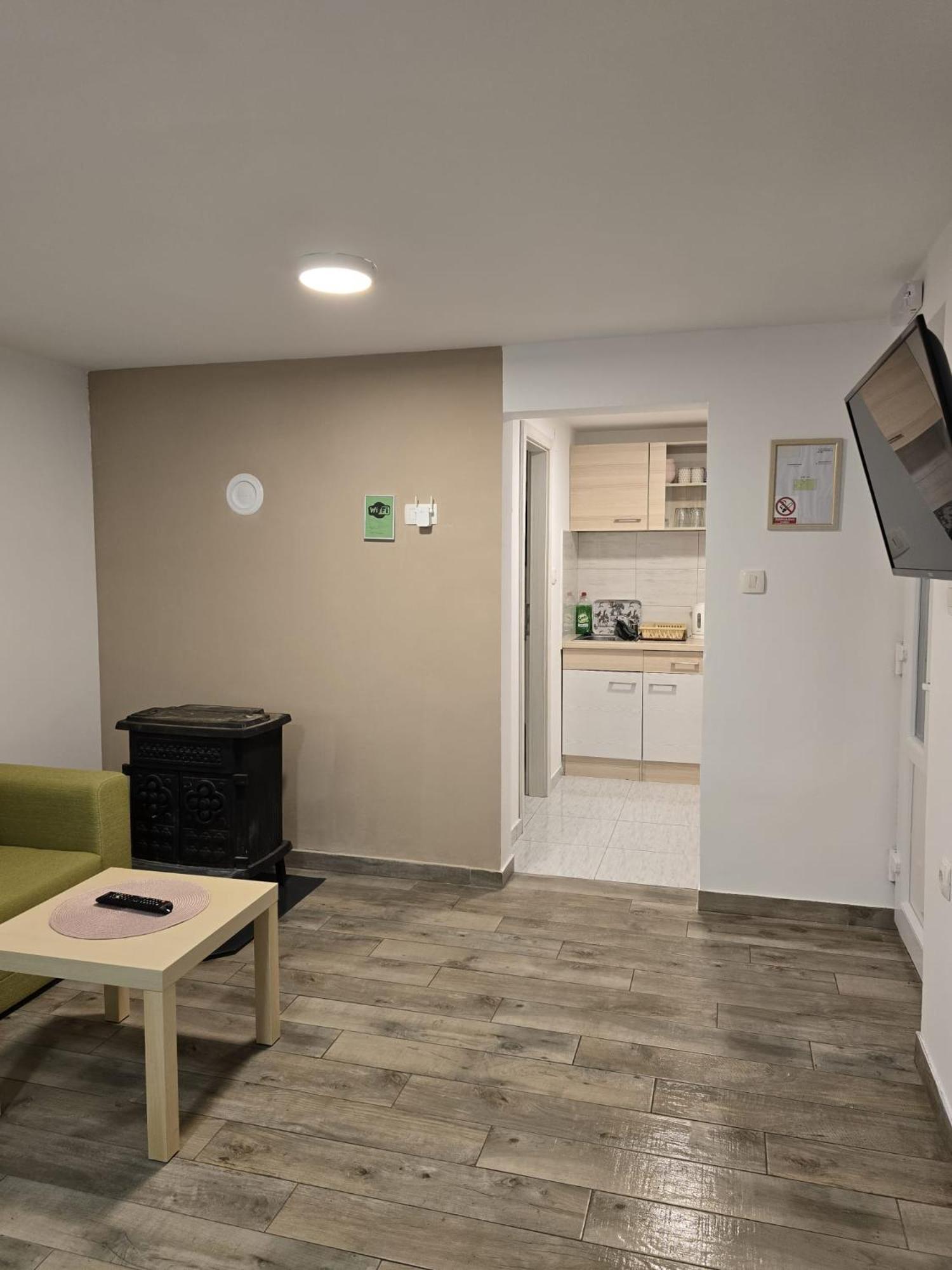 A&M Studio Apartman Otočac Екстериор снимка